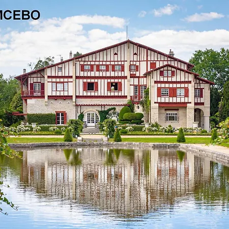 A Cambo-les-bains, Terrasse Et 3 Couchages *